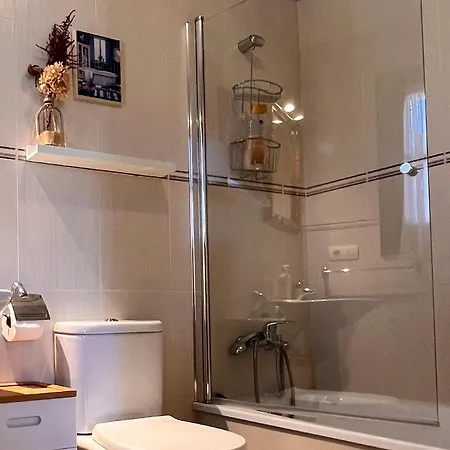 Plaza La Blanca * 努埃瓦德兰斯